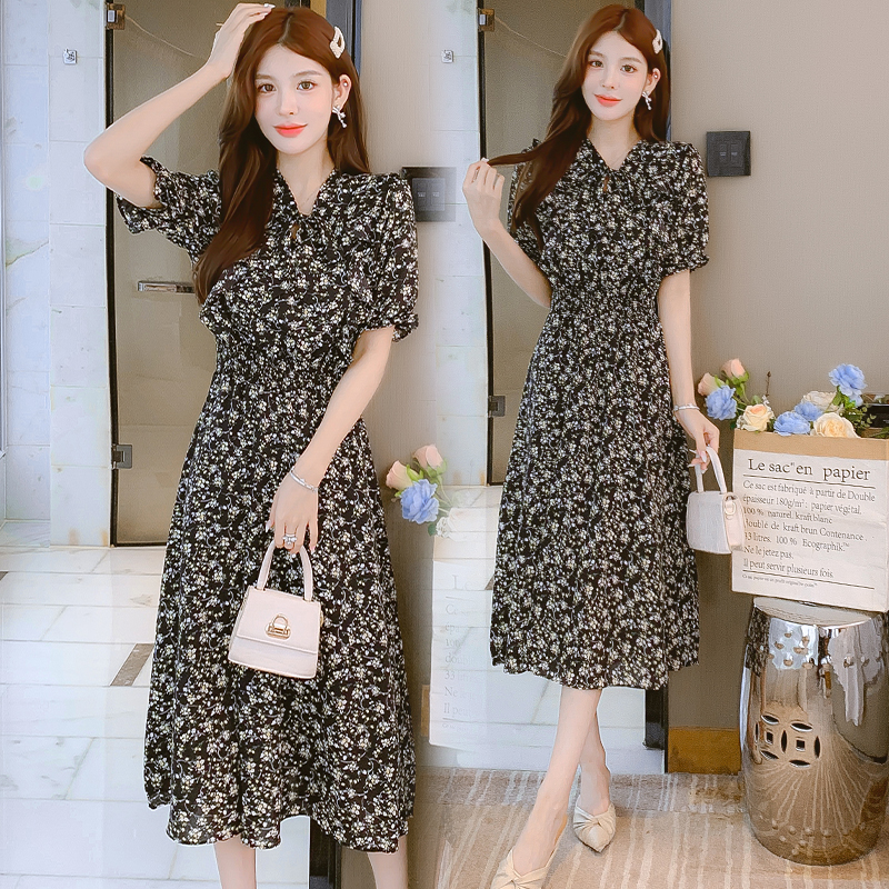 2023 Summer New Short Sleeve Elegant Lace-Up V-Neck Lady Chiffon Floral Dress - Image 2