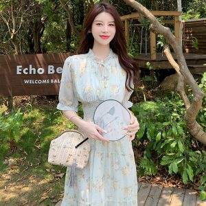 Sweet Floral Chiffon Dress with Lantern Sleeves and Tie Waist