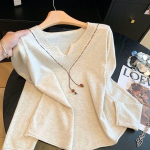 Lazy Style V-Neck Hollow Out Long Sleeve Knit Sweater Women 2026 Fall Loose Casual Base Layer Top